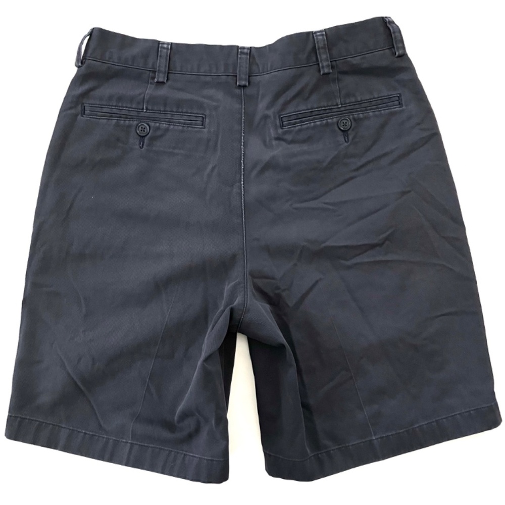 L.L. Bean Men's Size 30" Navy Natural Fit Shorts Item ID 215649 - Picture 7 of 7
